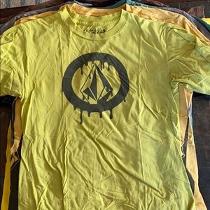 Volcom graphic t shirt